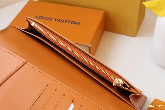 WALLET VERTICAL LOUIS VUITTON 0423